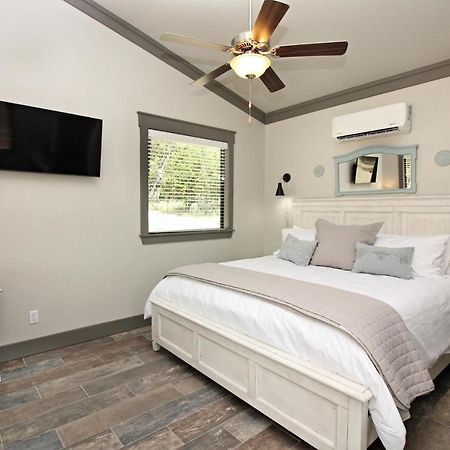 Green Acres Cottages - Fredericksburg Suite Wimberley Εξωτερικό φωτογραφία