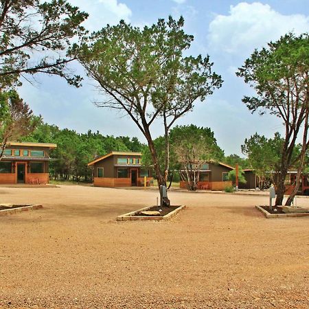 Green Acres Cottages - Fredericksburg Suite Wimberley Εξωτερικό φωτογραφία