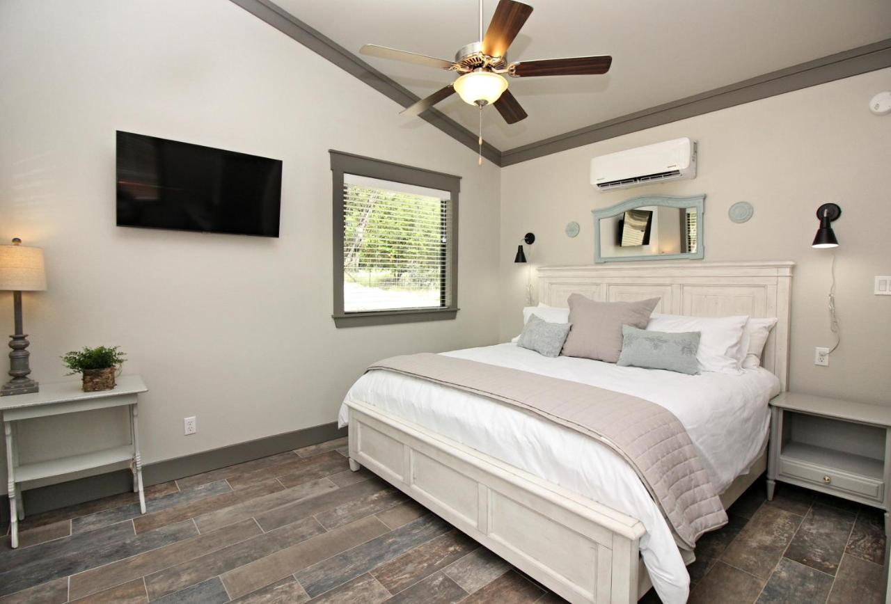 Green Acres Cottages - Fredericksburg Suite Wimberley Εξωτερικό φωτογραφία